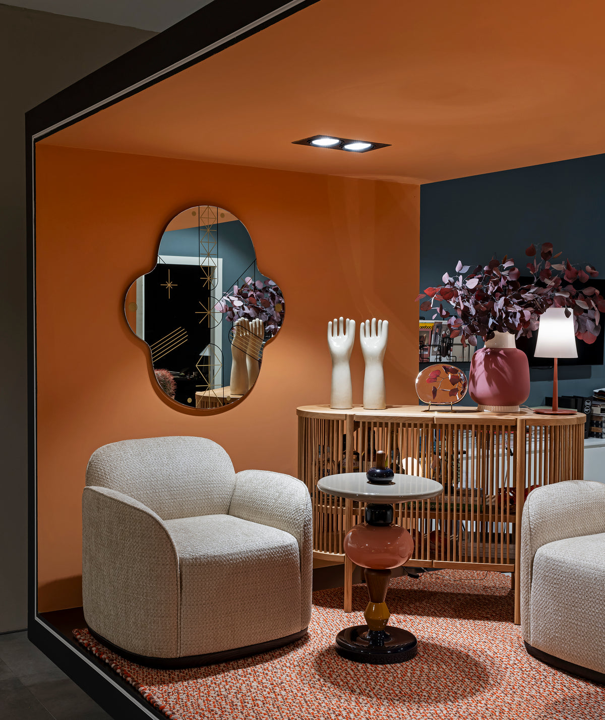 Diseno Showroom – otuzaltinciparalel