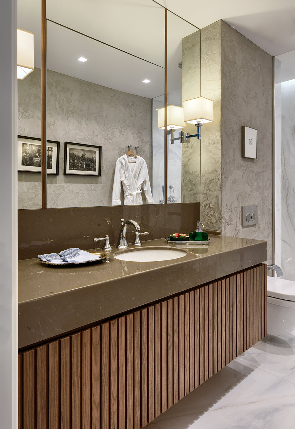 Alkent House – otuzaltinciparalel